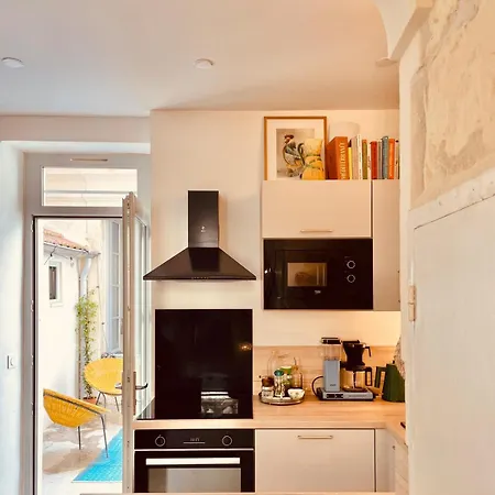 La Maison De Limpasse Arenes Holiday home Arles